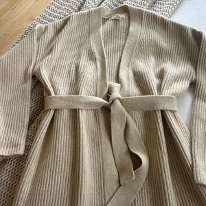 H&M Cream Ribbed Knit Sweater